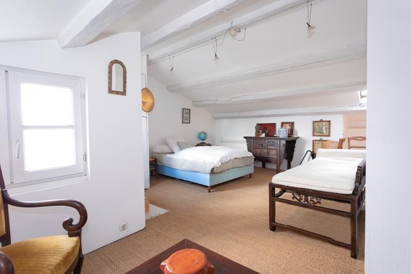 Maison - 181 m² - 7 pièces