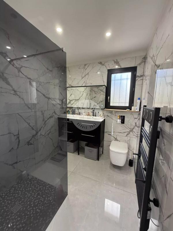 Villa - 160 m² - 6 pièces