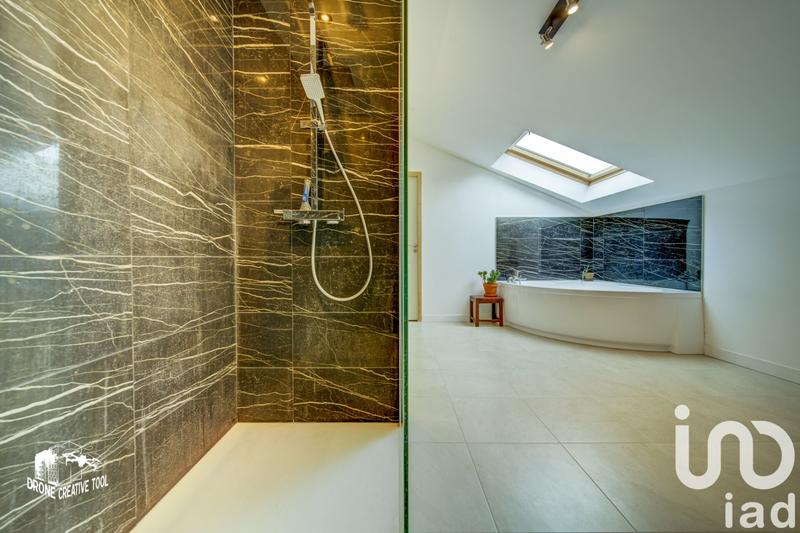 Maison de village - 184 m² - 6 pièces