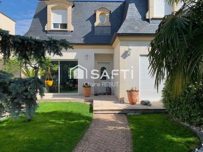 Maison - 165 m² - 7 pièces