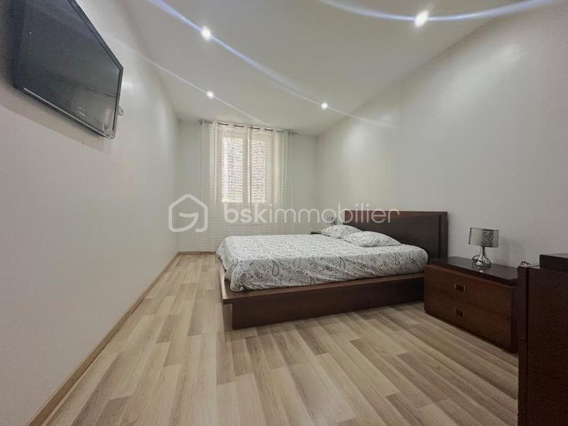 Maison - 128 m² - 5 pièces