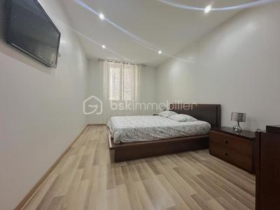 Maison - 128 m² - 5 pièces