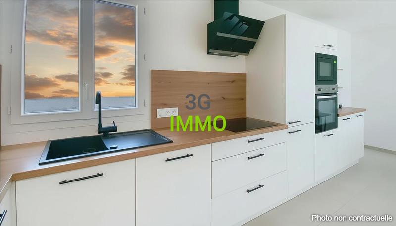 Maison - 96 m² - 5 pièces