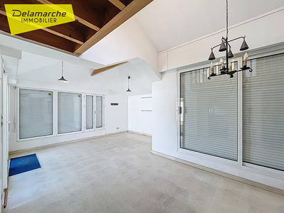 Maison - 83 m² - 4 pièces