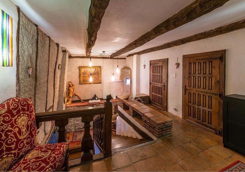 Maison - 179 m² - 6 pièces