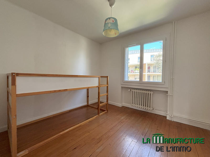 Appartement - 103 m² - 5 pièces