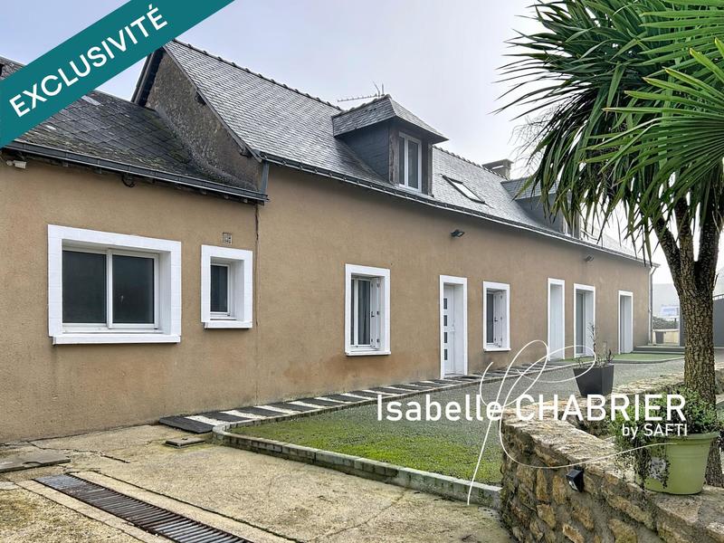 Maison - 220 m² - 6 pièces