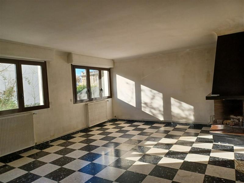 Appartement - 93 m² - 4 pièces