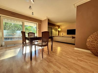 Appartement - 131 m² - 5 pièces