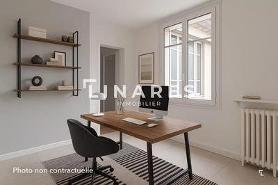 Bureau - 200 m² - 11 pièces