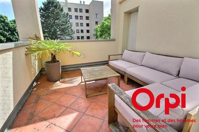 Appartement - 91 m² - 5 pièces