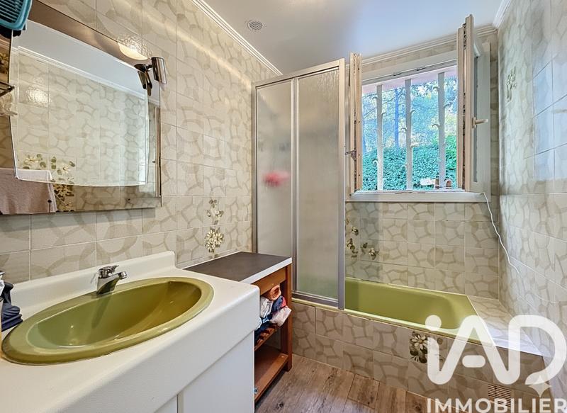 Maison - 185 m² - 7 pièces