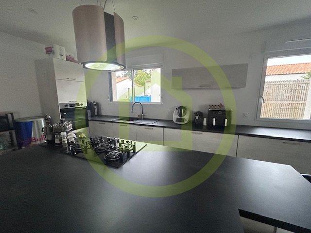 Maison - 103 m² - 5 pièces