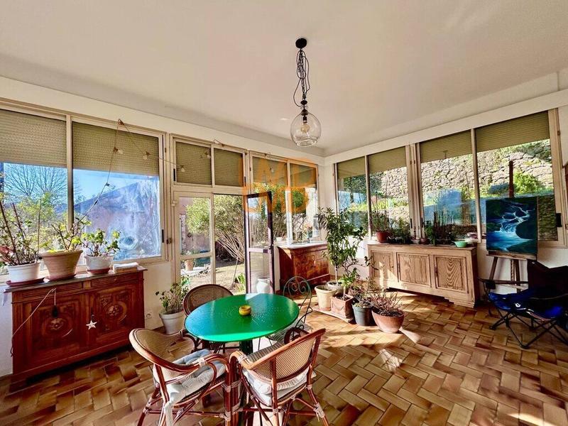 Maison ancienne - 168 m² - 6 pièces