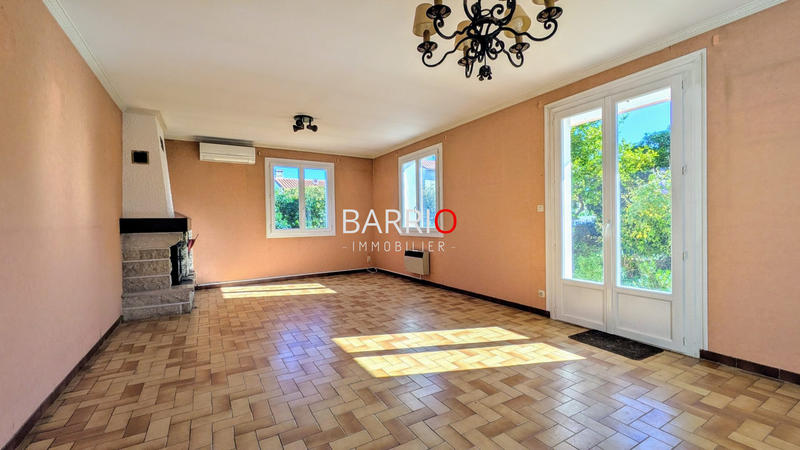 Maison traditionnelle - 104 m² - 4 pièces