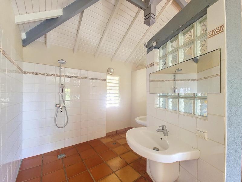 Maison - 185 m² - 6 pièces