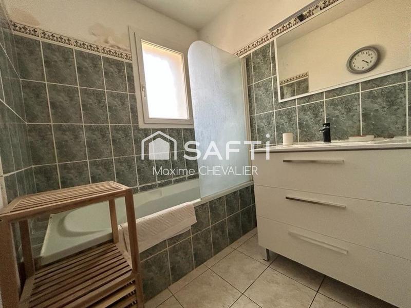 Maison - 90 m² - 4 pièces