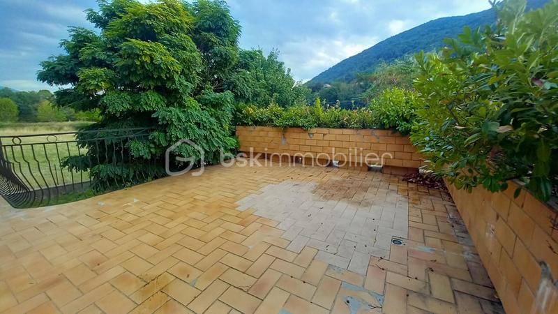 Maison - 135 m² - 6 pièces