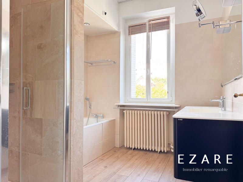 Maison - 160 m² - 5 pièces