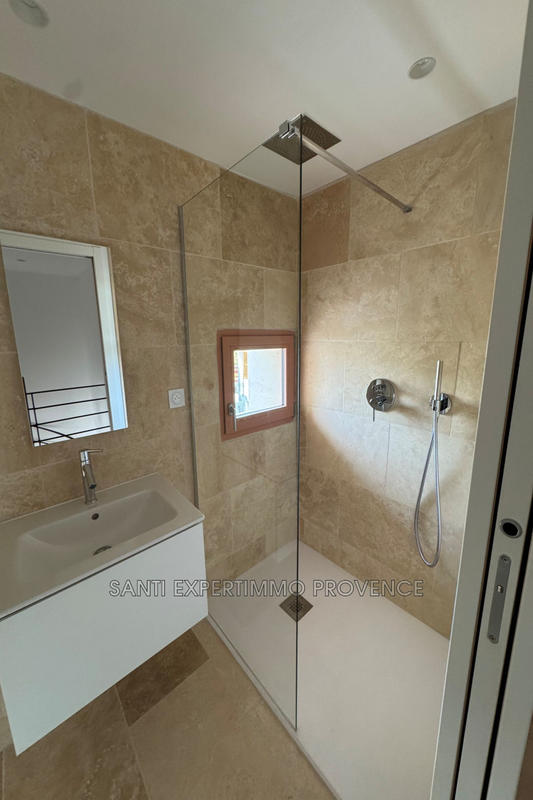 Maison - 123 m² - 5 pièces