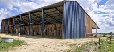 Entrepôt - 1 270 m²