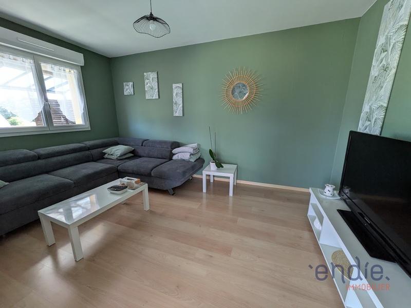 Maison - 169 m² - 8 pièces