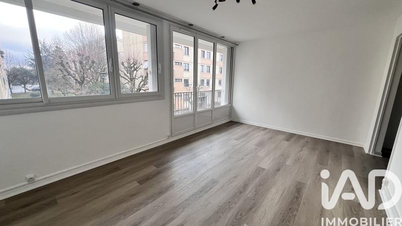 Appartement - 82 m² - 5 pièces