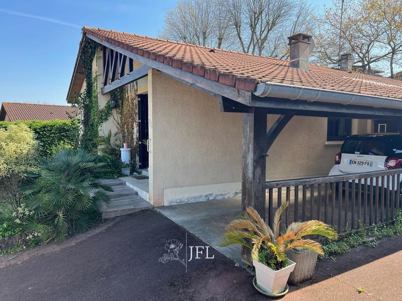 Maison - 89 m² - 4 pièces