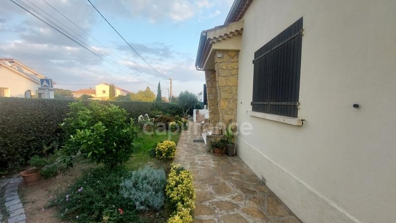 Maison - 102 m² - 4 pièces