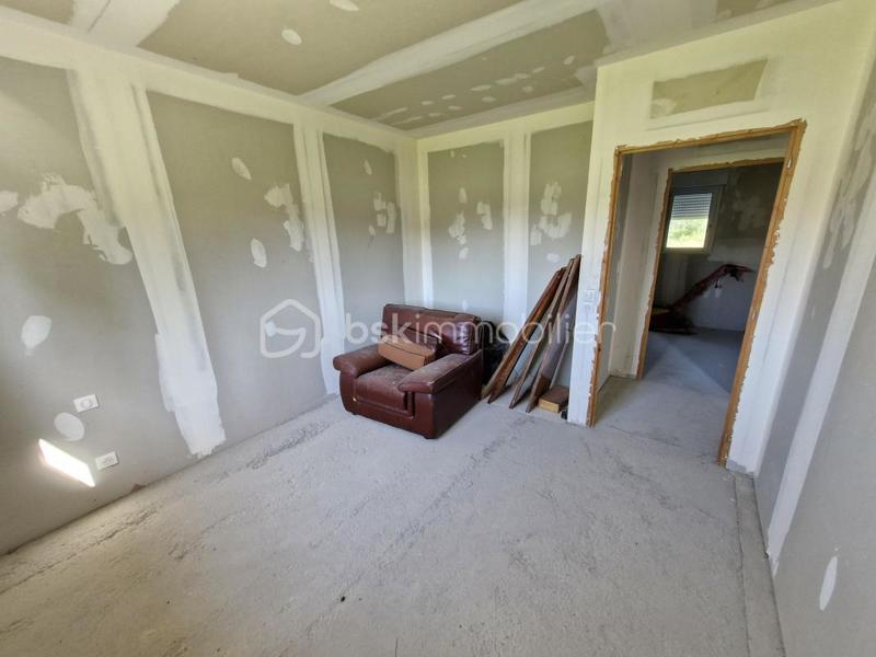 Maison traditionnelle - 100 m² - 4 pièces