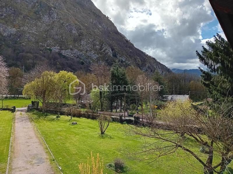 Maison - 110 m² - 6 pièces