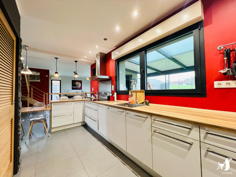 Maison - 146 m² - 5 pièces