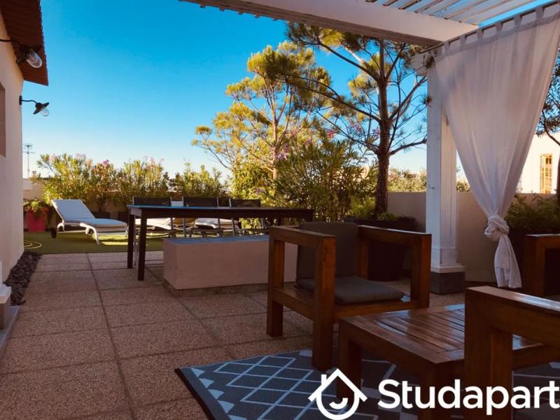 Chambre - 12 m² - 1 pièce