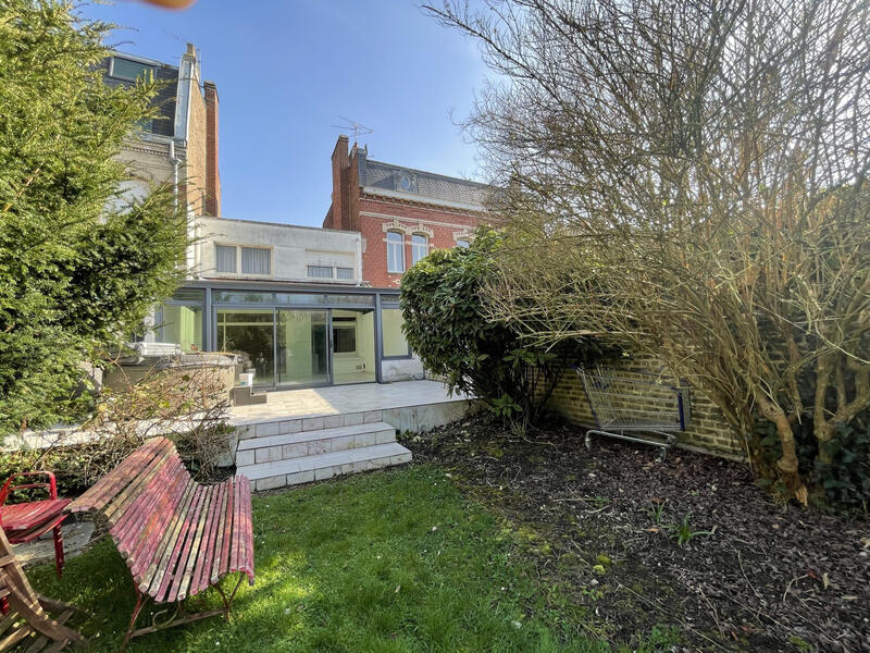 Maison - 158 m² - 5 pièces