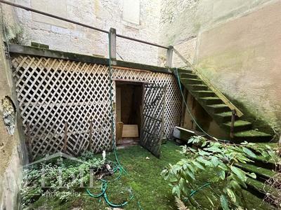 Immeuble - 218 m² - 5 pièces