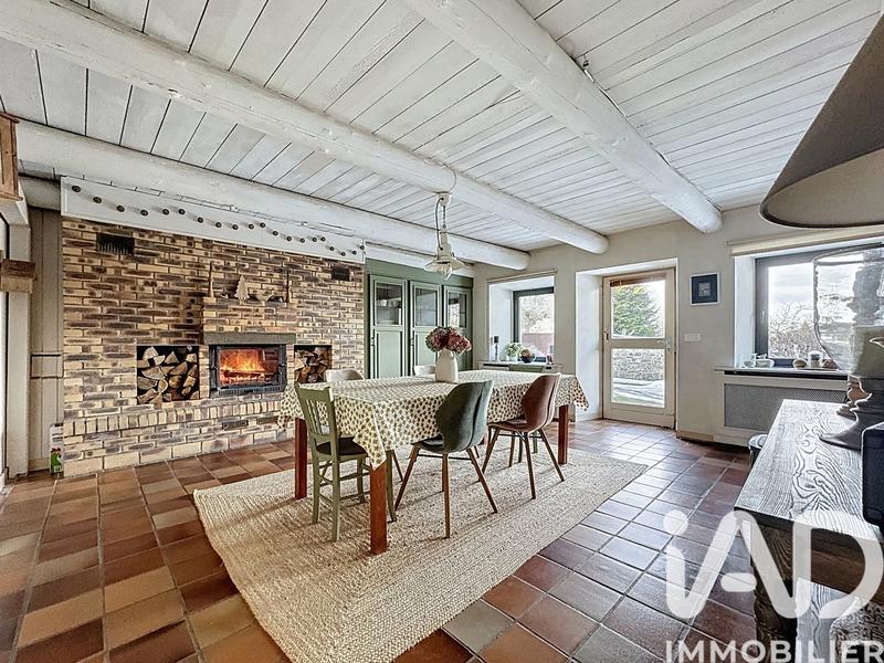 Maison de campagne - 240 m² - 6 pièces