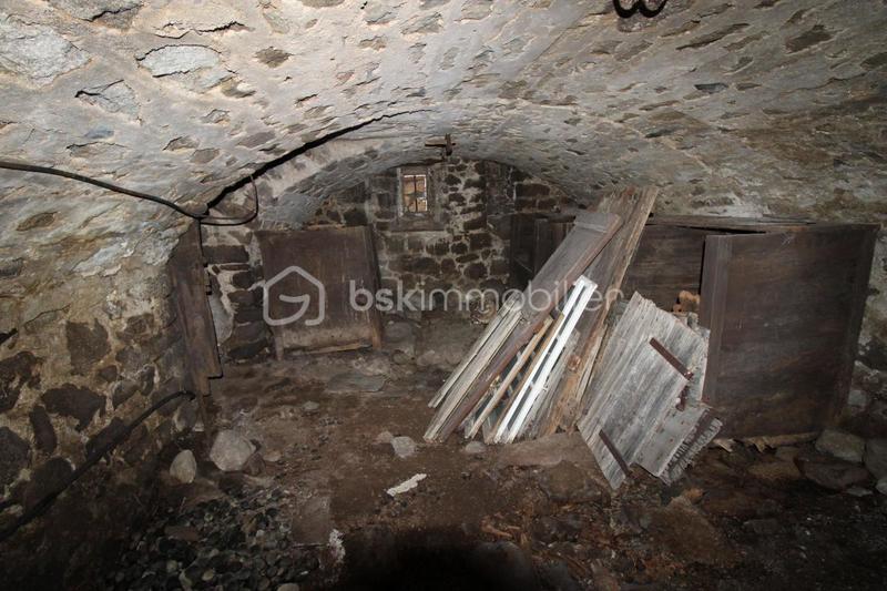 Maison en pierre - 100 m² - 6 pièces