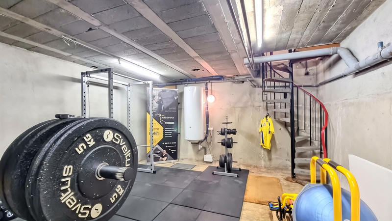 Local commercial - 82 m²