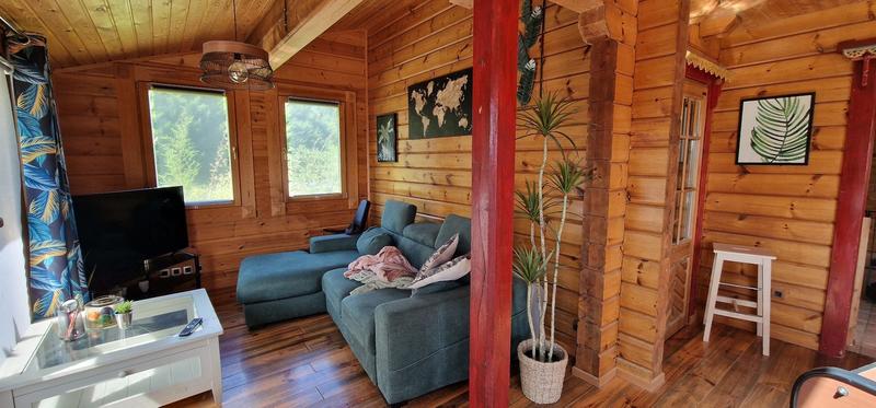 Maison de bois - 214 m² - 9 pièces