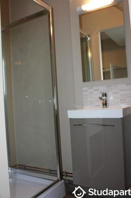 Chambre - 14 m² - 1 pièce