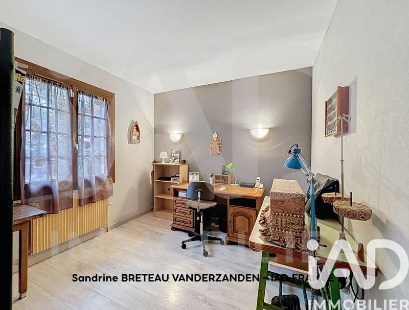 Maison - 143 m² - 7 pièces