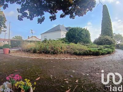 Maison - 170 m² - 6 pièces