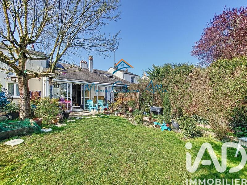 Maison - 104 m² - 4 pièces