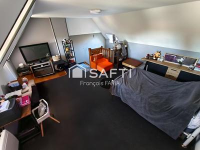 Maison - 73 m² - 6 pièces