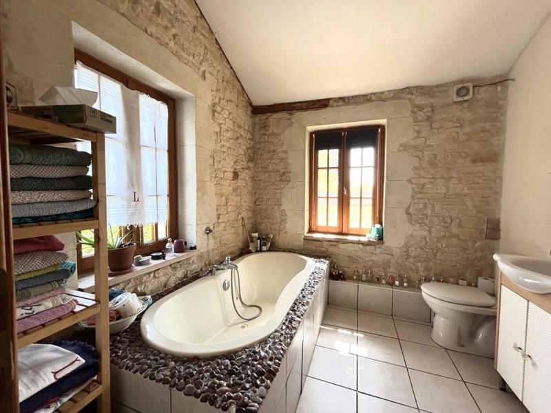 Longère - 288 m² - 13 pièces