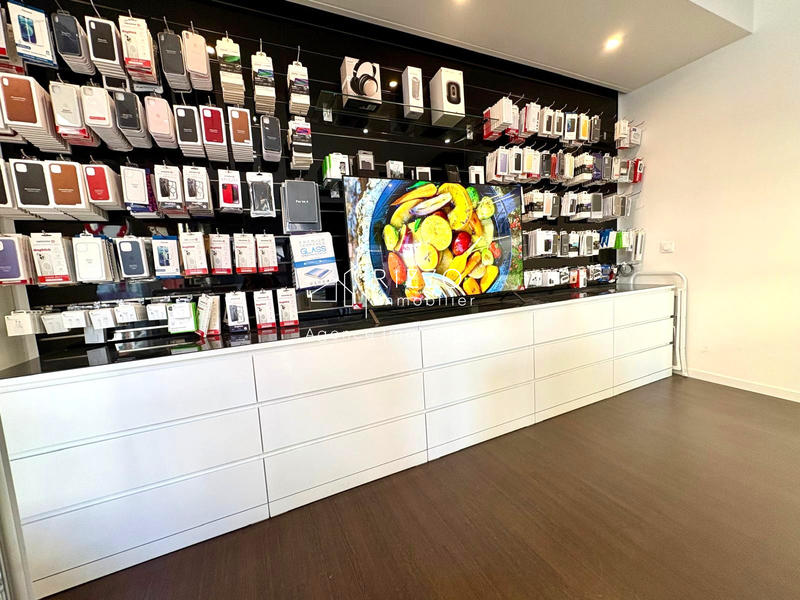 Fonds de commerce - Magasins - 55 m²