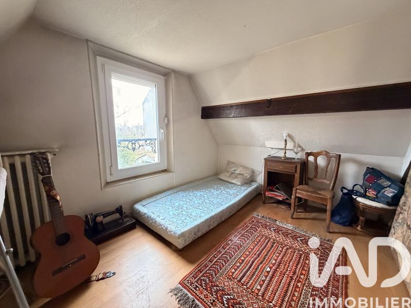 Maison - 112 m² - 8 pièces