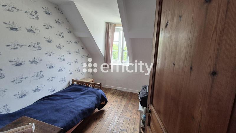 Maison - 100 m² - 7 pièces