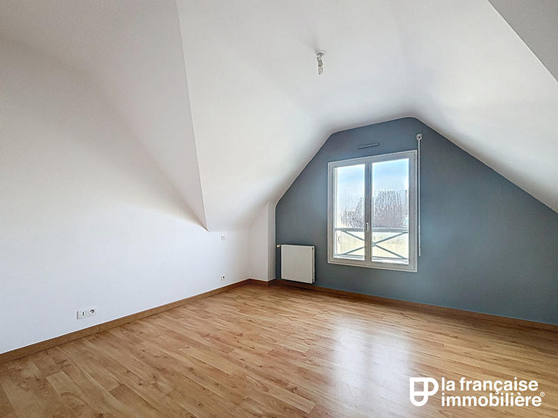 Maison - 130 m² - 8 pièces