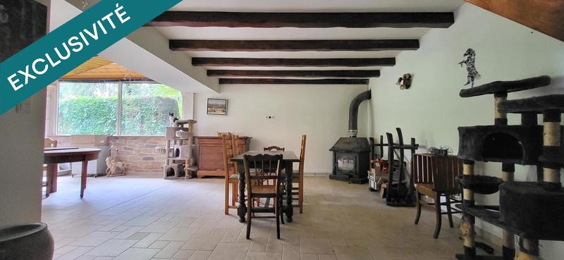 Maison - 174 m² - 8 pièces